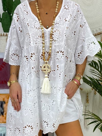 V-neck Mid-sleeved Lace Loose Suit