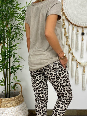 Simple Casual Loose Top Leopard Pants Set